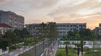 武汉市第二卫生学校校园景色