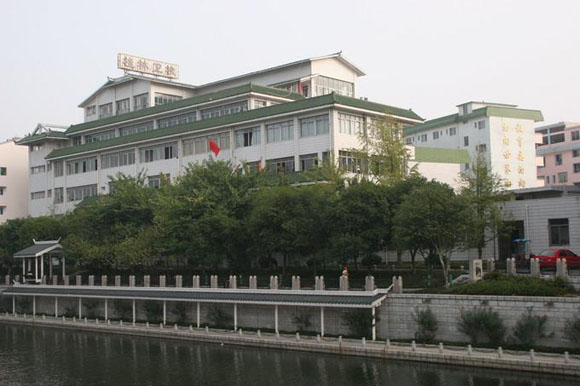 学校校门