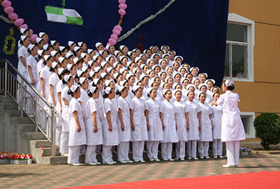 卫校毕业好就业吗？工资待遇怎样？