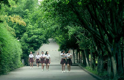 重庆市女子职业高级中学怎么样、师资力量如何
