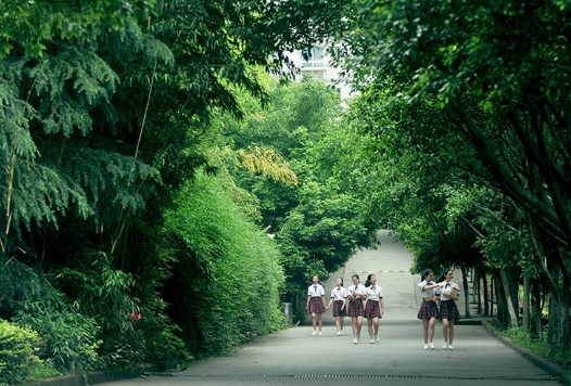 重庆市女子职业高级中学在哪里、学校地址