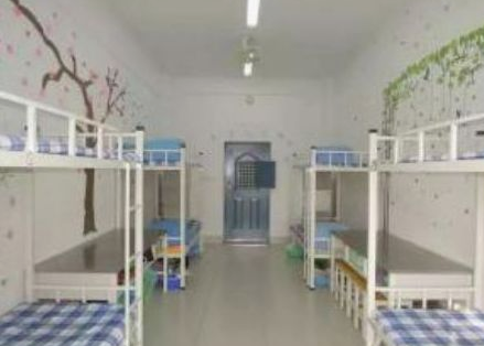 重庆工商学校寝室环境、宿舍图片 重庆工商学校寝室环境、宿舍图片