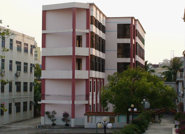 新疆喀什卫生学校开设有哪些专业