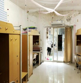 重庆知行卫生学校寝室图片