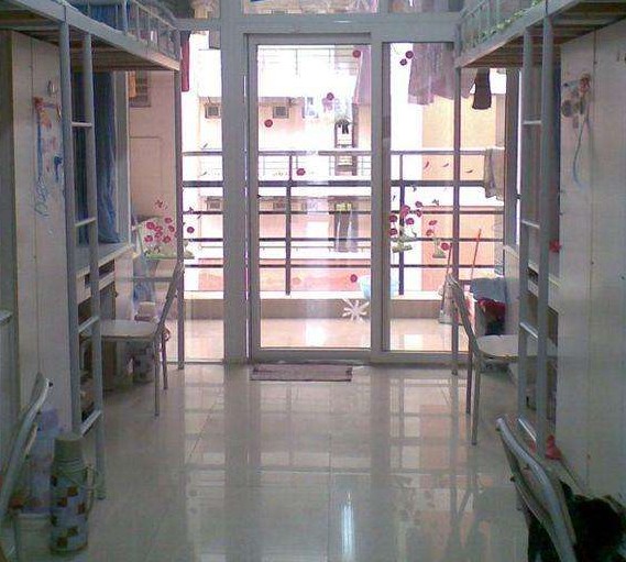 四川省人民医院护士学校宿舍环境