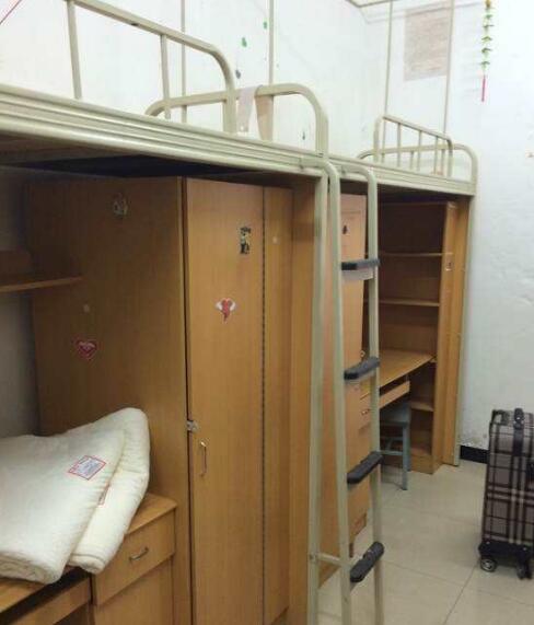 内江医科学校宿舍环境