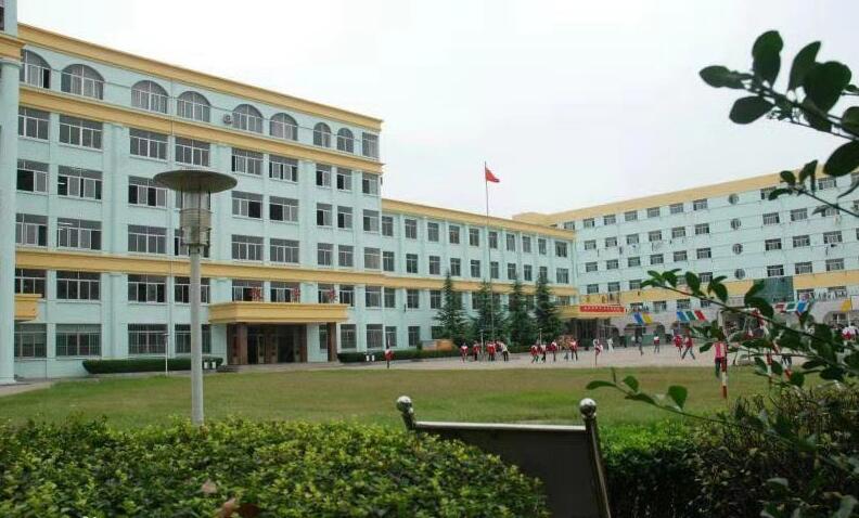济宁卫生学校