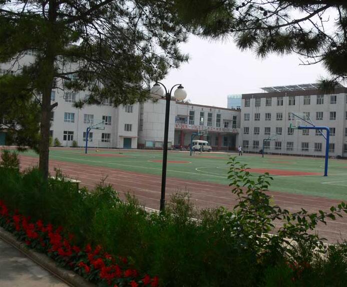 呼和浩特市卫生学校 呼和浩特市卫生学校