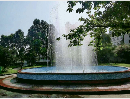 重庆知行卫校校园一角