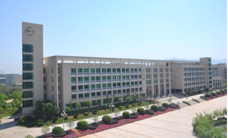 江西省赣州卫生学校环境